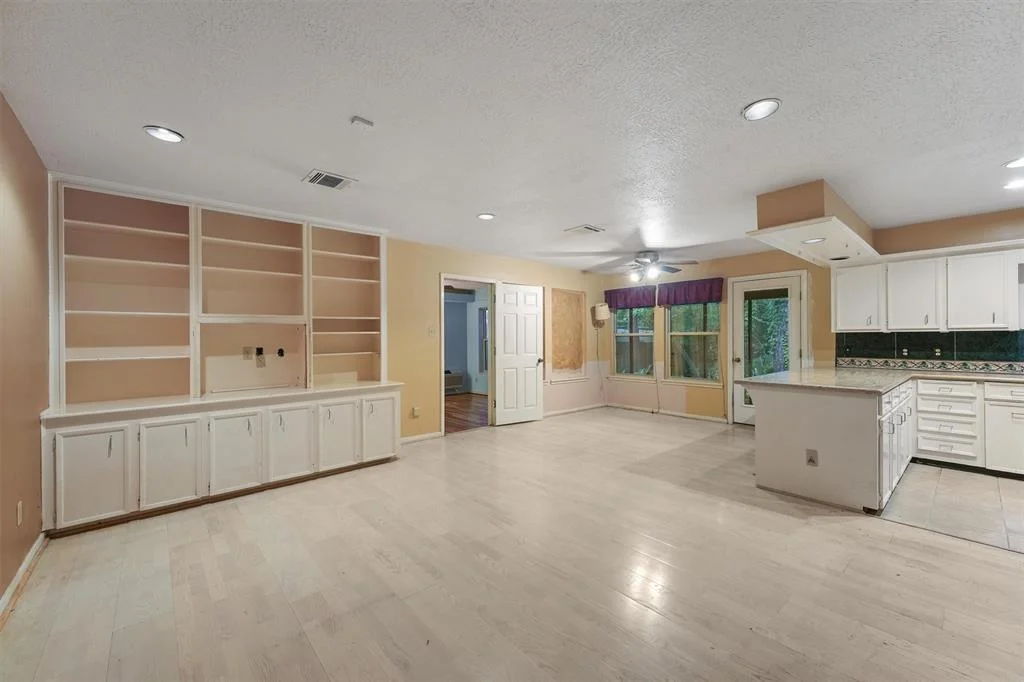 Photo of 6135 Northway Drive