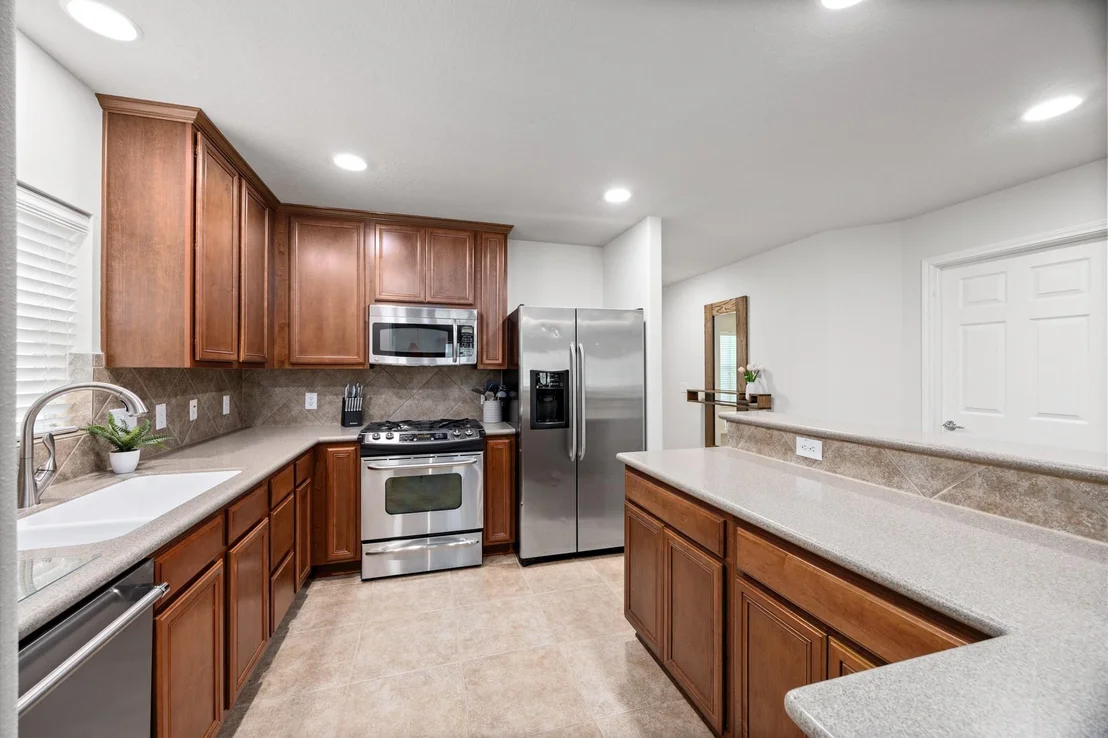Photo of 7206 Toad Hollow