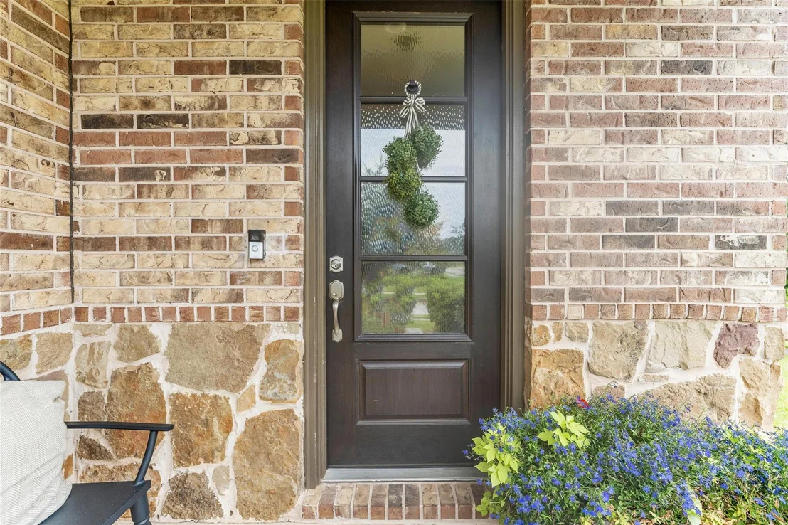 Photo of 561 Rolling Brook Lane