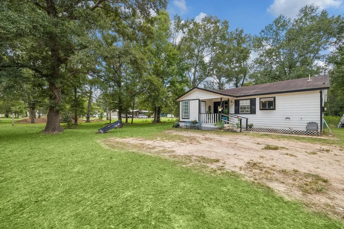 Photo of 271 Trails End Drive