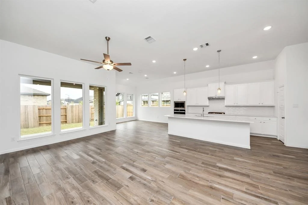 Photo of 7706 Clover Gully Lane