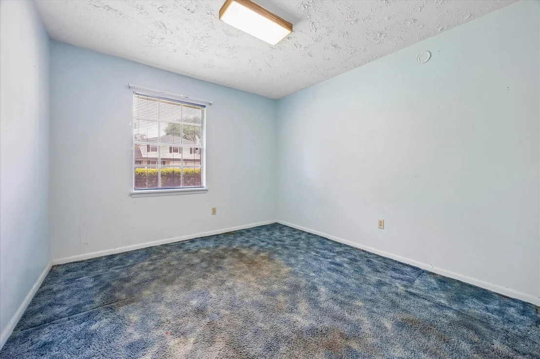Photo of 5818 Effingham Drive