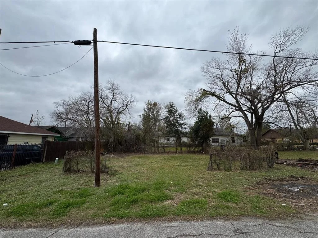 Photo of 3327 Nettleton Street