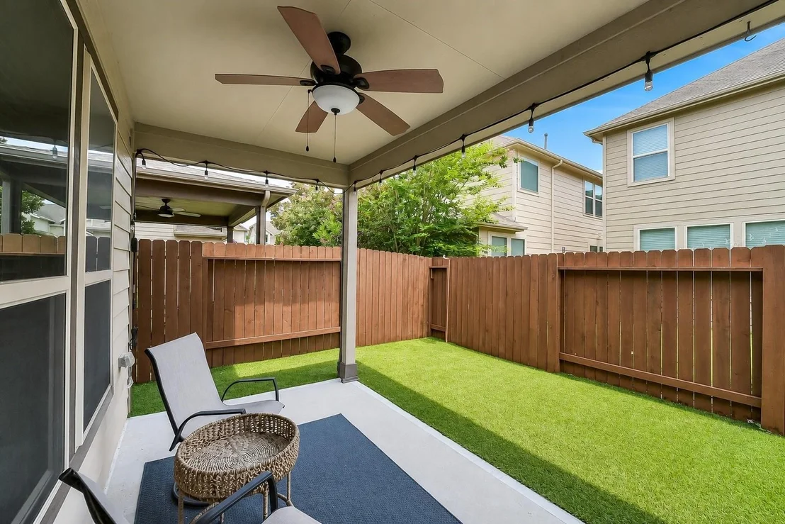 Photo of 1910 Barrel Oak Drive