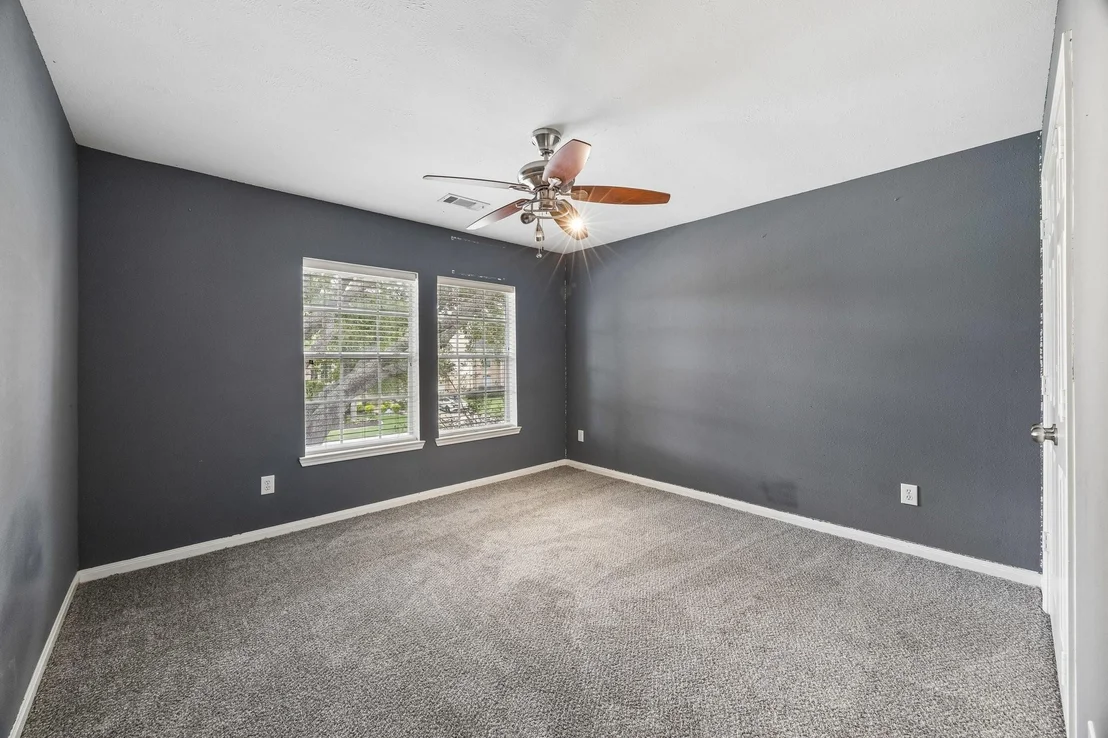 Photo of 18502 Mill Path Court