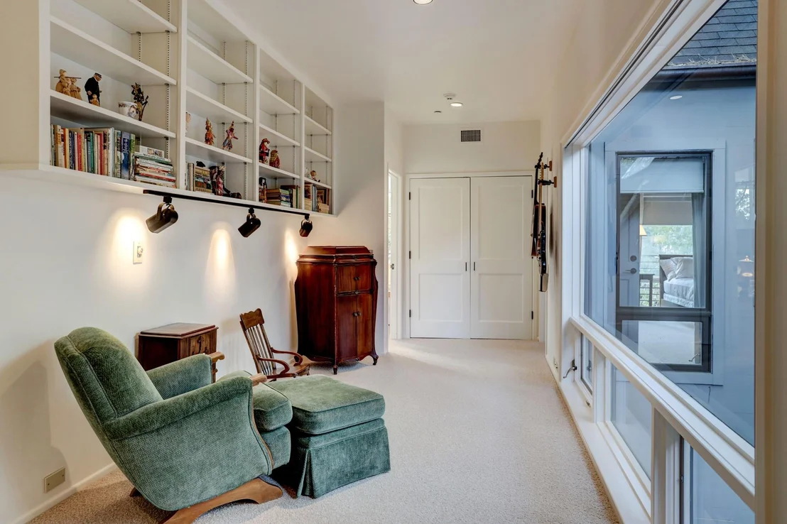 Photo of 2003 Arrowwood Circle N