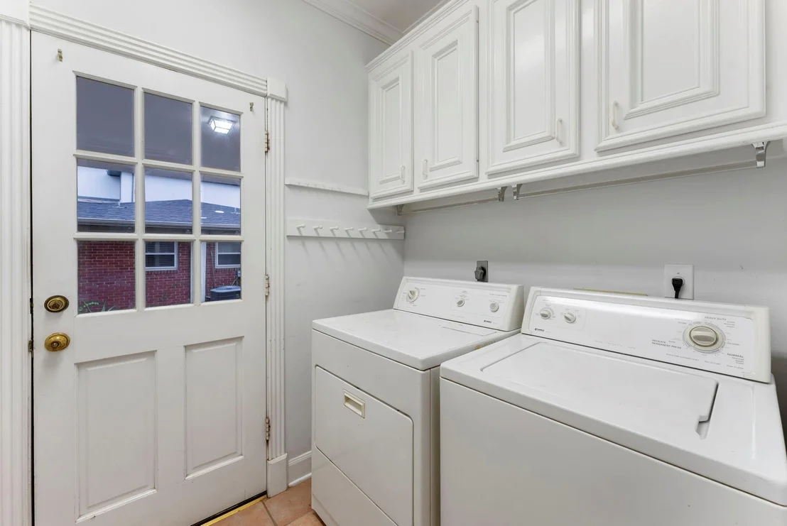 Photo of 4034 Aberdeen Way