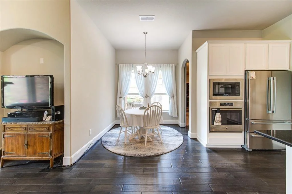 Photo of 4835 Legend Creek Drive