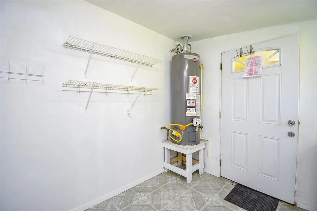Photo of 7218 Tours Street