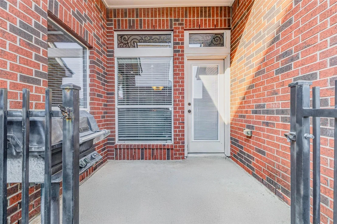 Photo of 4611 Camden Brook Lane
