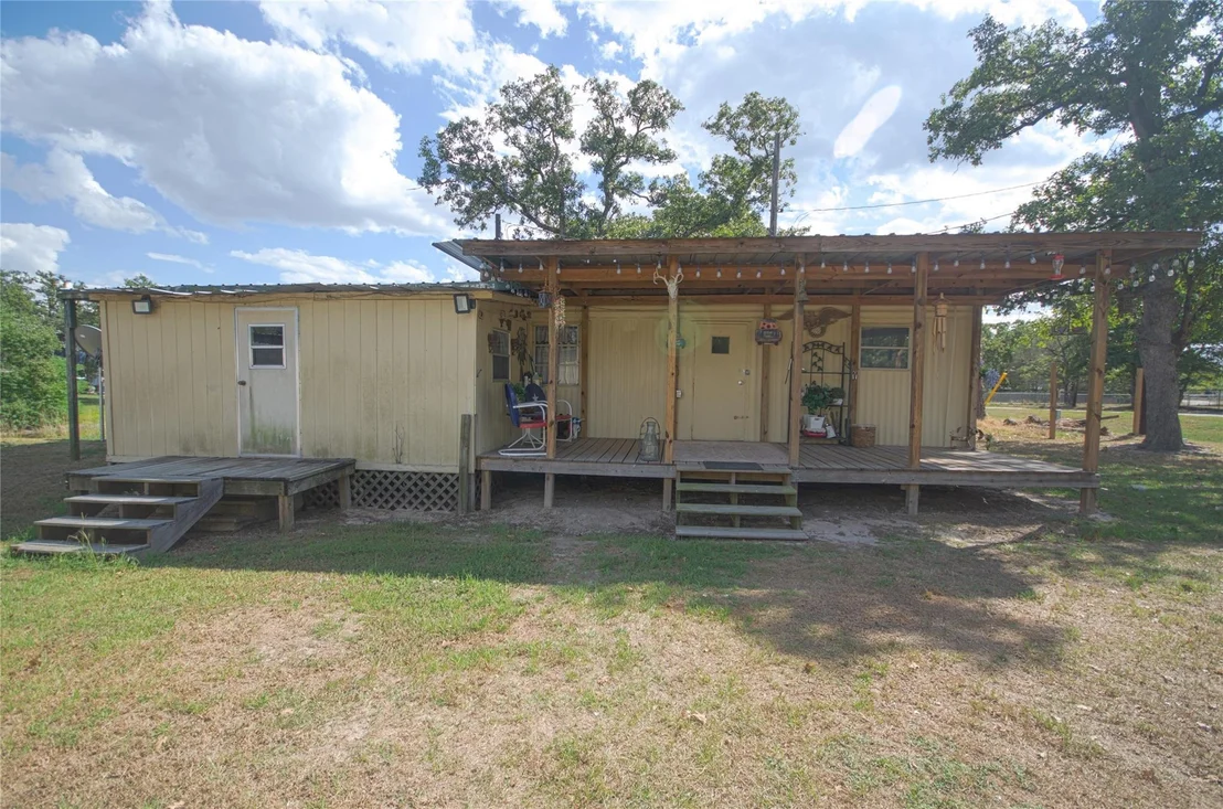 Photo of 422 Barbara Drive