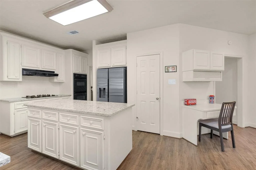 Photo of 24707 Gilbough Drive