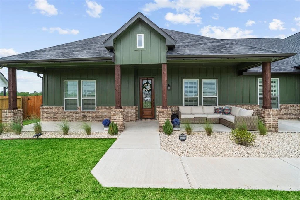Photo of 9603 Neon Moon Drive