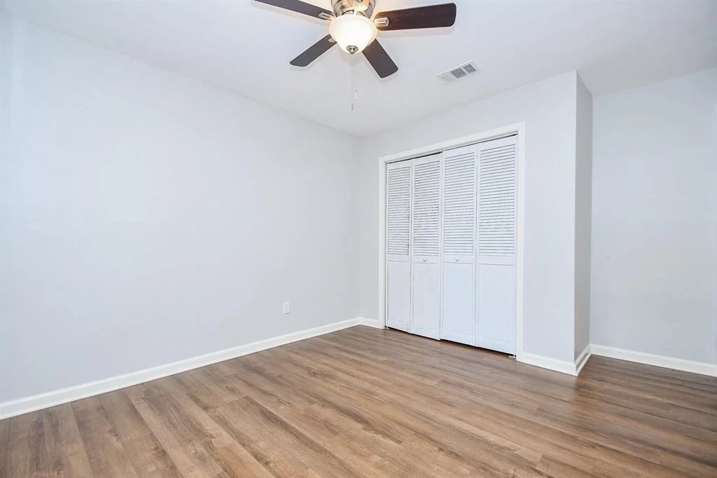 Photo of 935 Western Hills Drive