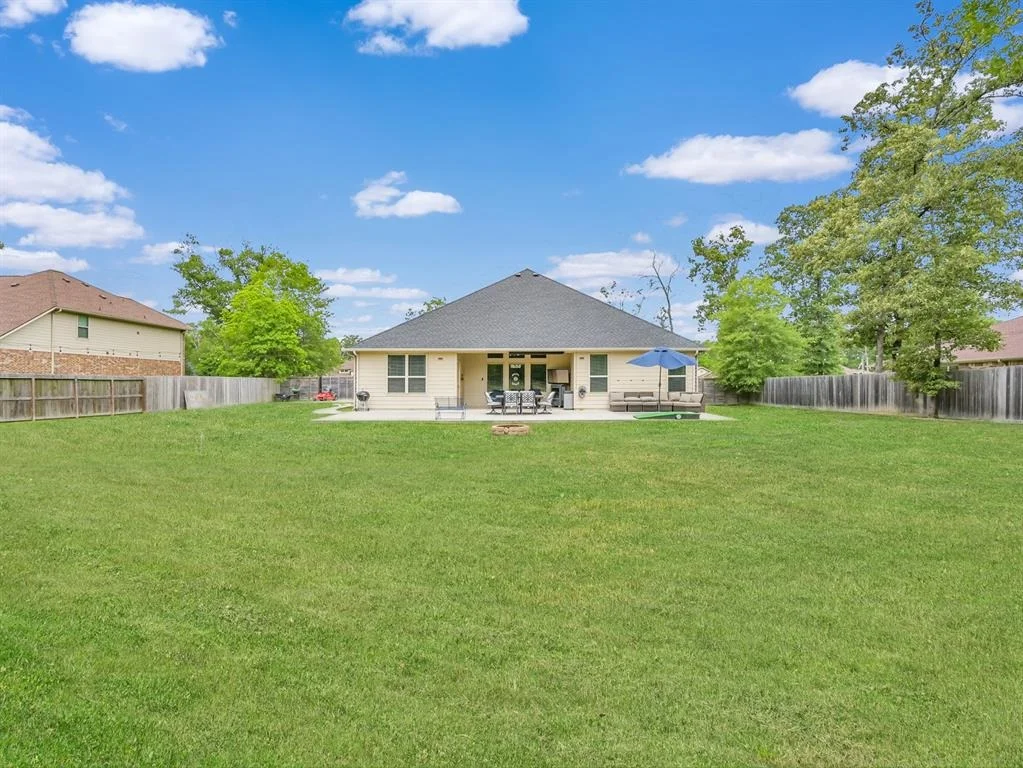 Photo of 9175 White Tail Drive