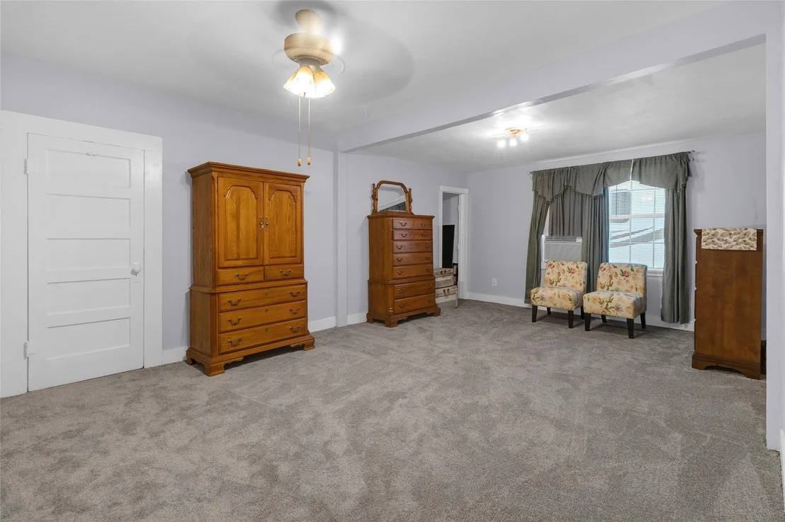 Photo of 120 Willow Street