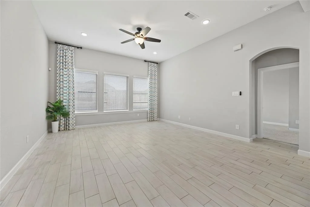 Photo of 10919 Crestwood Point Circle