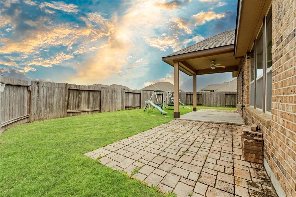 Photo of 8715 Gladiolus Drive