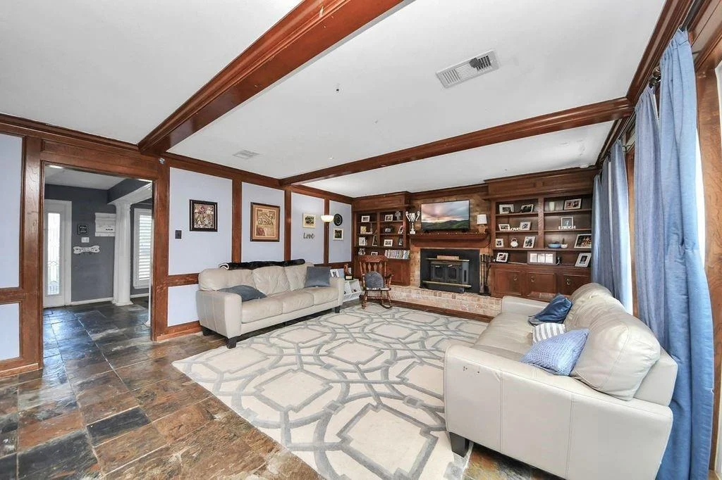 Photo of 16406 Shady Elms Drive