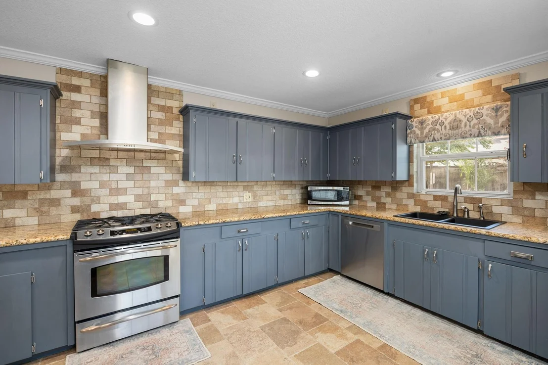 Photo of 8313 Cedarbrake Drive