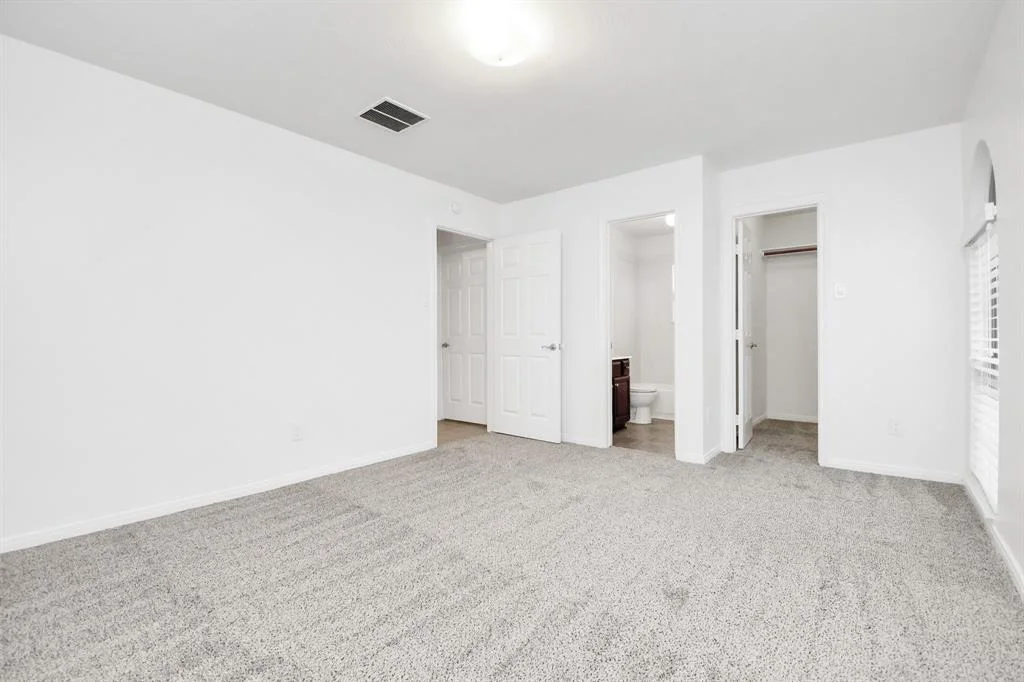 Photo of 6823 Davy Crockett Drive