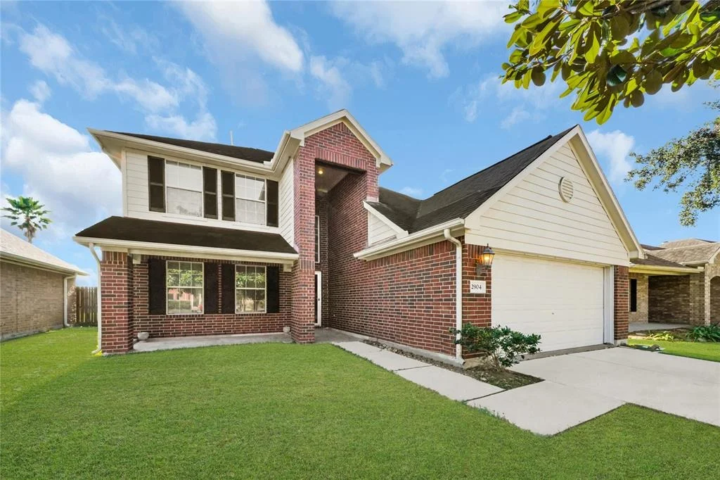 Photo of 2904 Bristol Bend Lane