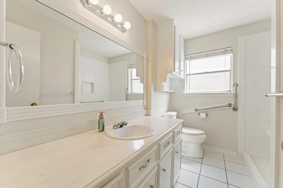 Photo of 4711 Carbrook Court