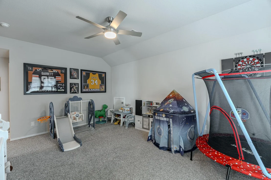 Photo of 9221 Inland Leather Lane