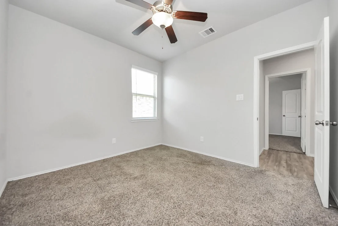 Photo of 11351 Dawn Beach Lane