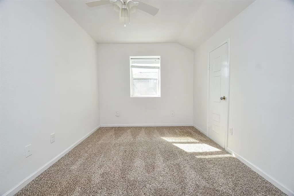 Photo of 1049 Misty Cliff