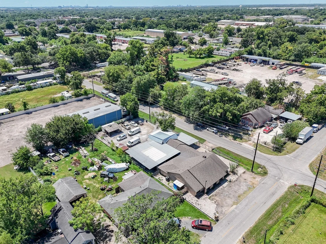 Photo of 5627 Spindle Drive