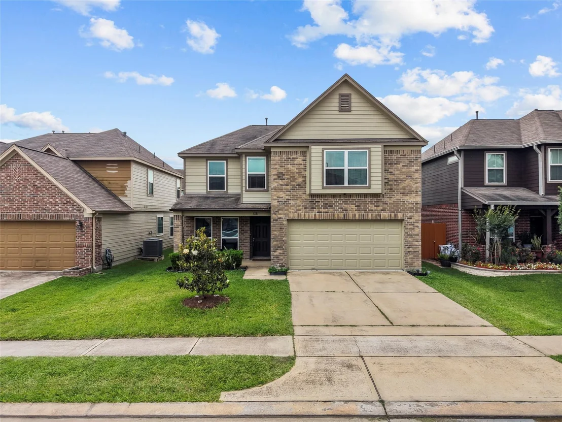 Photo of 3323 Thicket Path Way