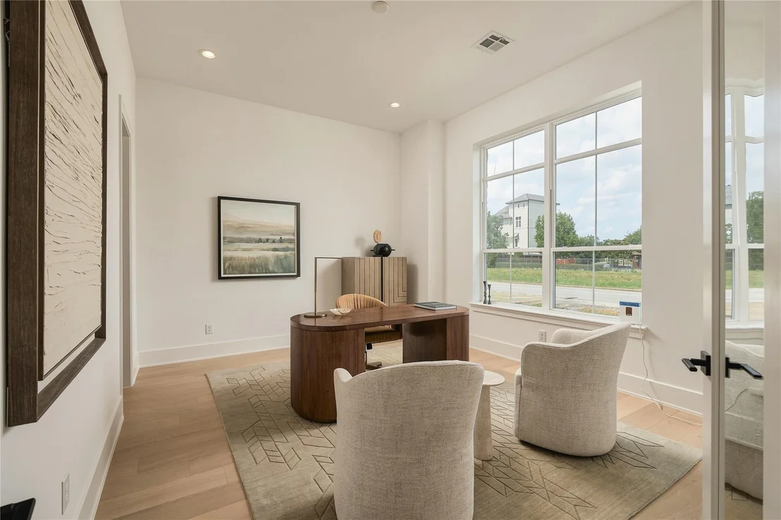 Photo of 2109 Mckean Drive