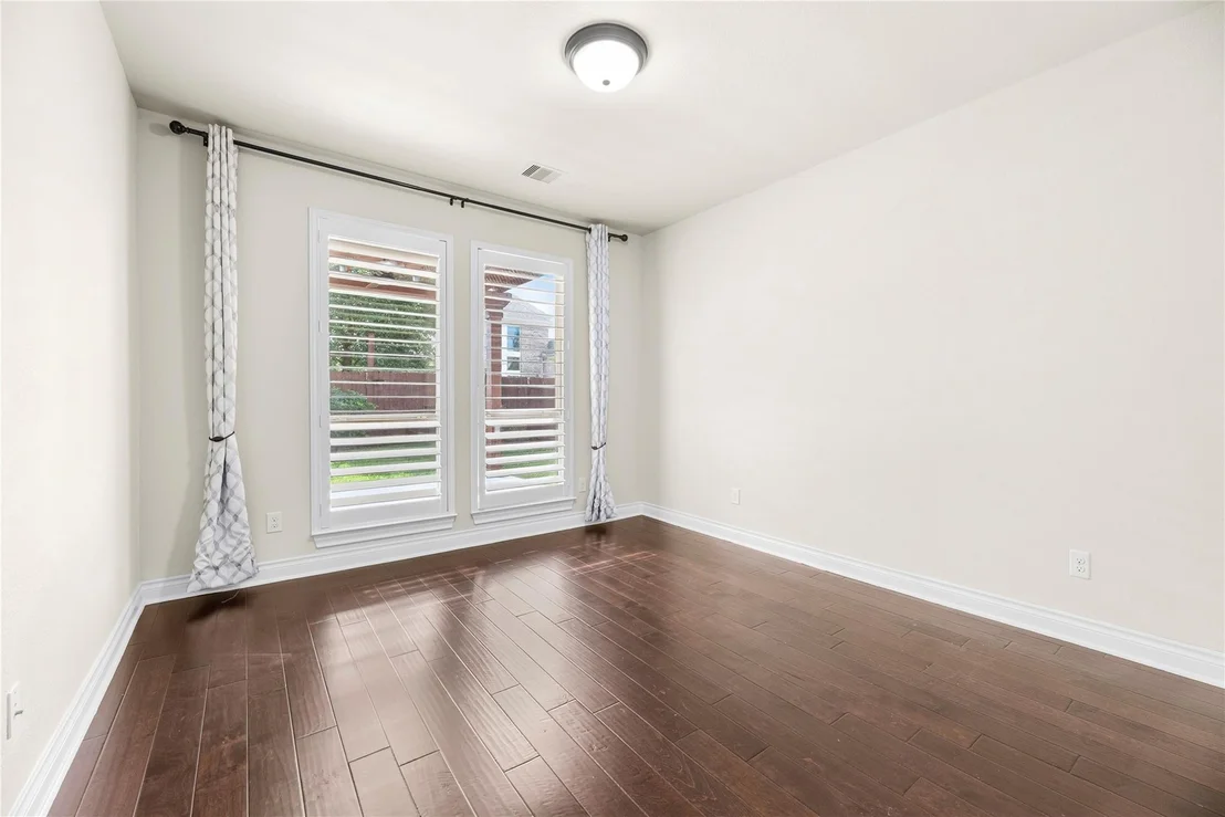 Photo of 2822 Juniper Pines Lane