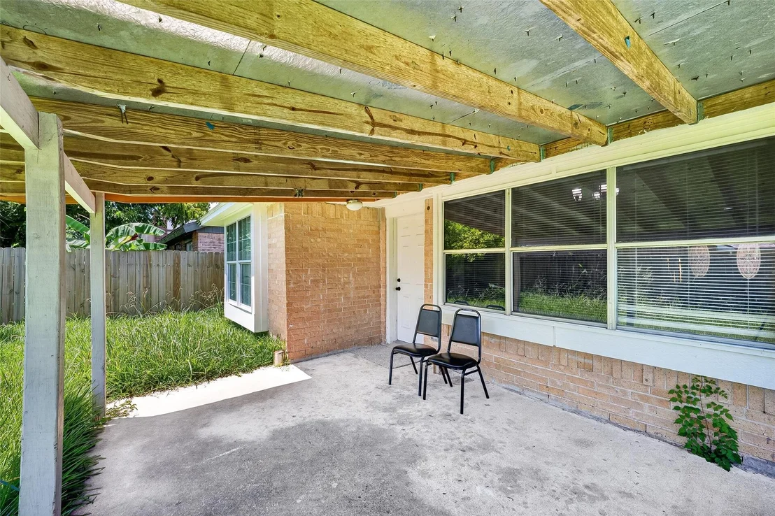Photo of 1446 Castle Glen Drive