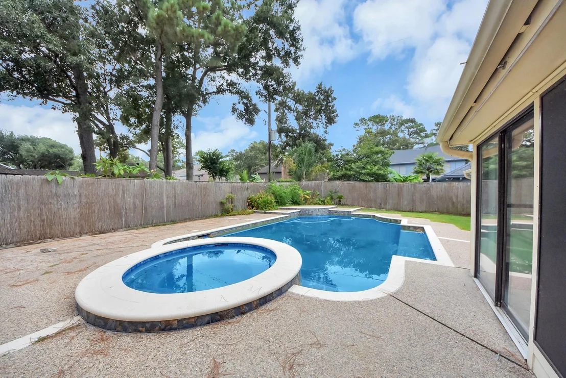 Photo of 12463 Oak Park Drive