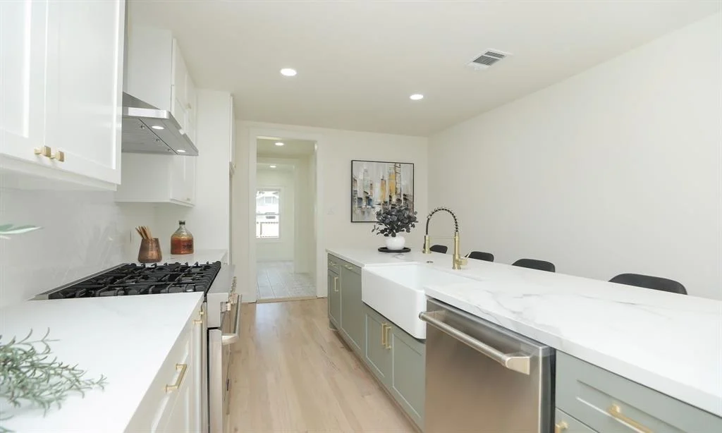 Photo of 915 Key Street
