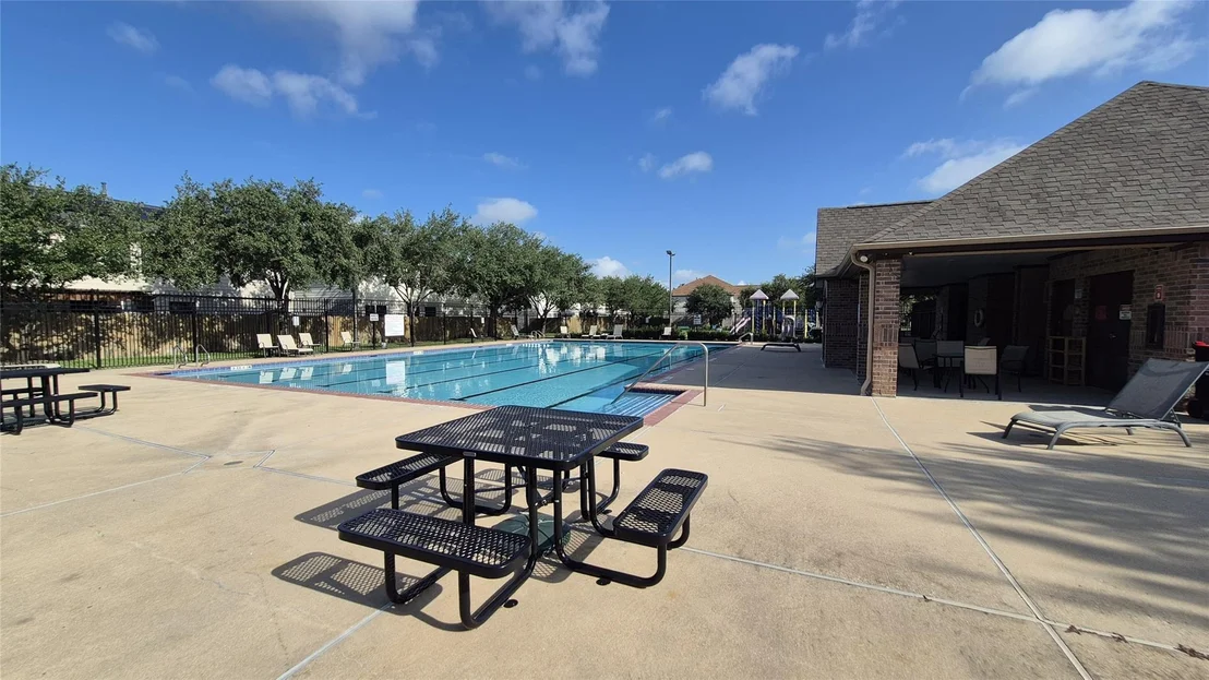 Photo of 4811 Redwing Brook Trail