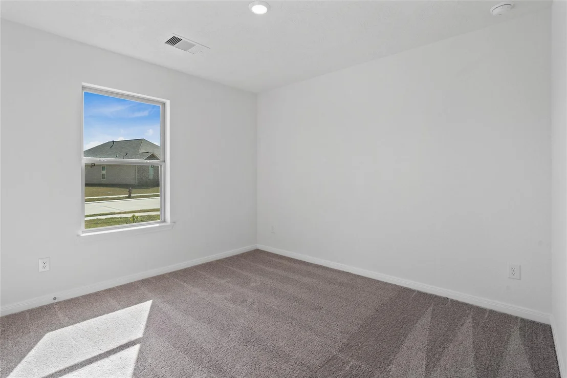 Photo of 826 Imperial Loop