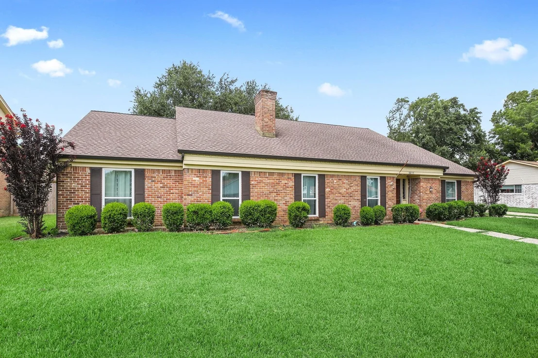 Photo of 5011 Arrowhead Drive