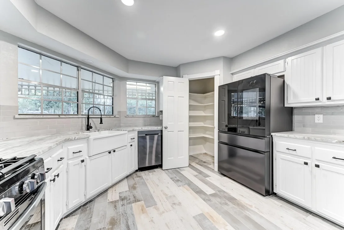 Photo of 25869 Magnolia Drive