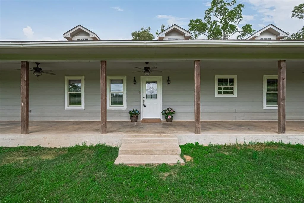 Photo of 5396 Duff Road