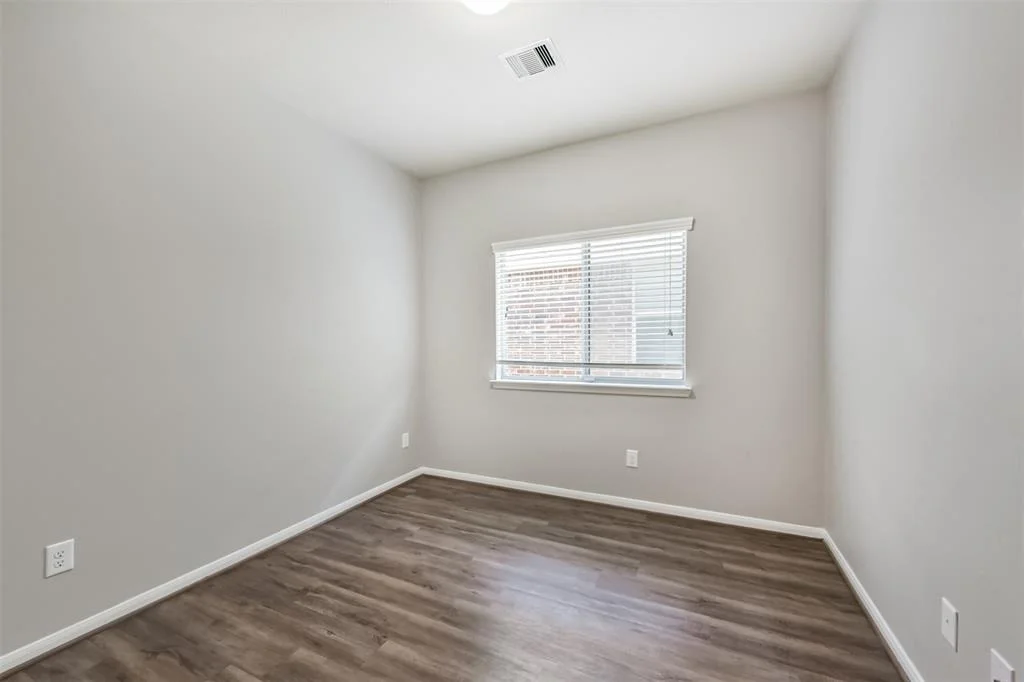 Photo of 5206 Lakota Trail