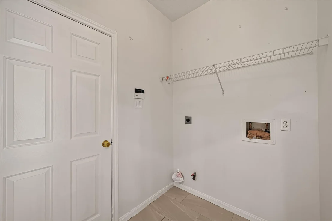 Photo of 6027 Dunsley Drive