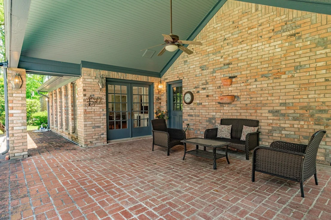 Photo of 110 Sequoia
