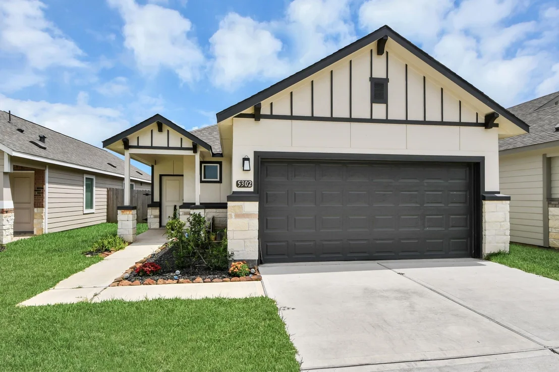 Photo of 5302 Seymour Drive