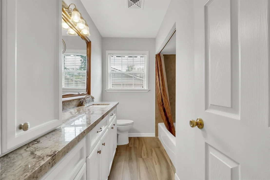 Photo of 442 Mignon Lane
