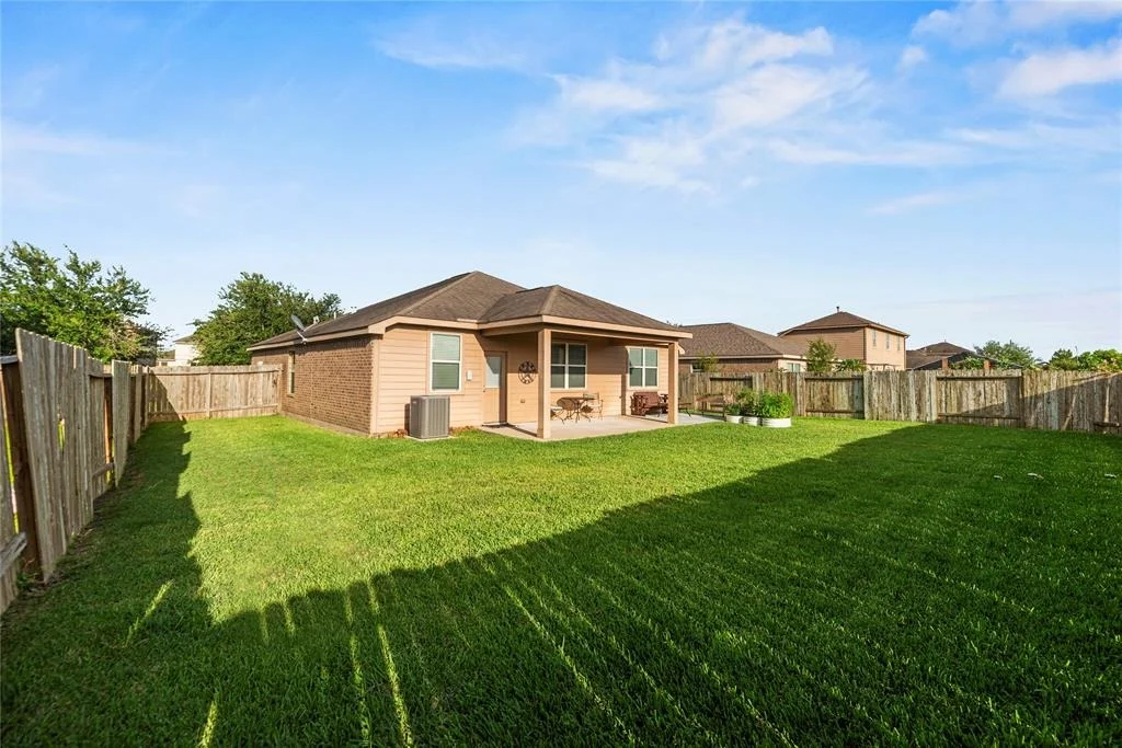Photo of 9810 Garnet Falls Drive