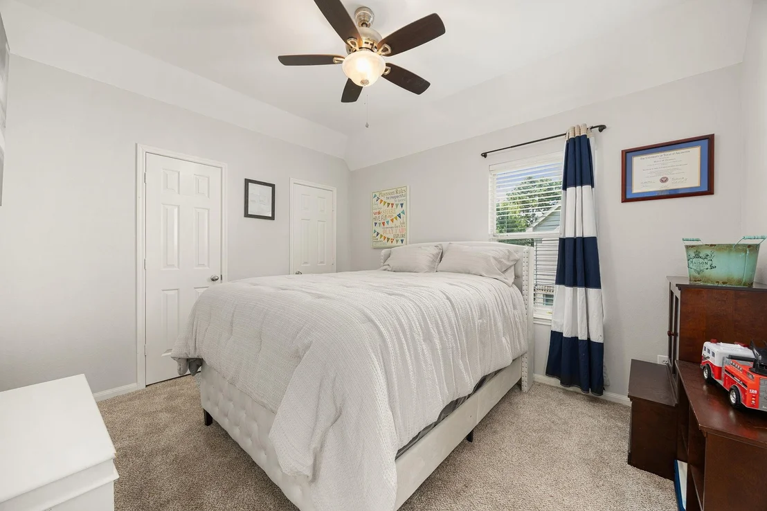 Photo of 10502 Landsdowne Pointe Drive