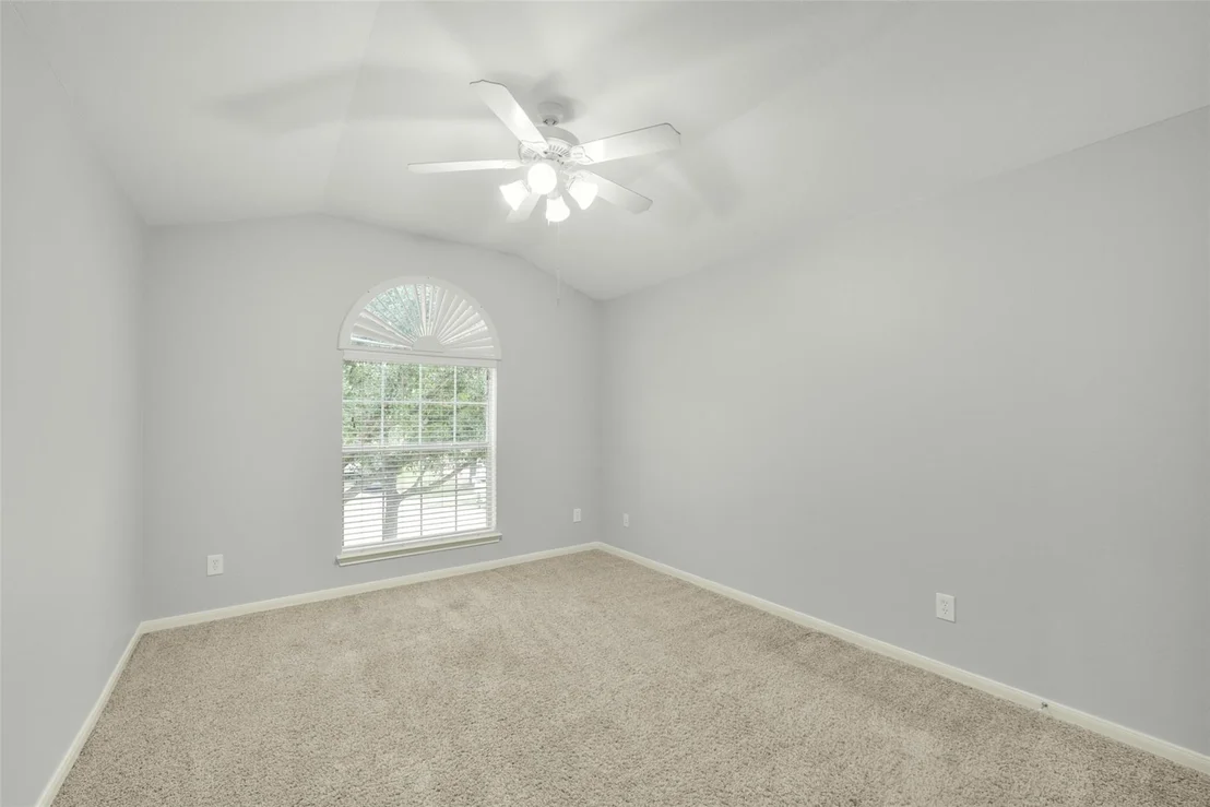 Photo of 21526 Falvel Lake Drive